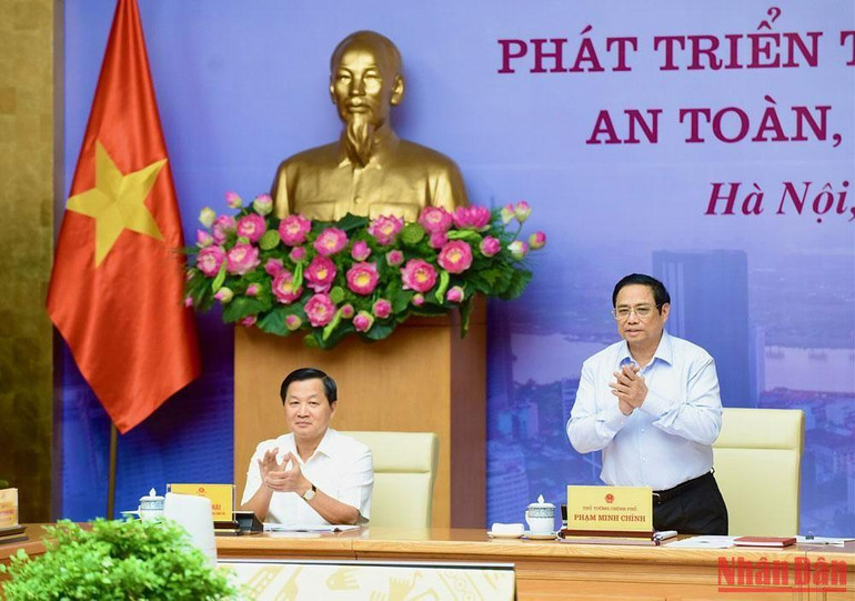 Thủ tướng Phạm Minh Chính và Phó Thủ tướng Lê Minh Khái chủ trì Hội nghị Phát triển thị trường bất động sản an toàn, lành mạnh, bền vững.