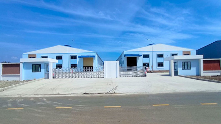 Nhà xưởng cho thuê trong KCN Châu Đức (Bà Rịa-Vũng Tàu). Nhà xưởng cho thuê trong KCN Châu Đức (Bà Rịa-Vũng Tàu).