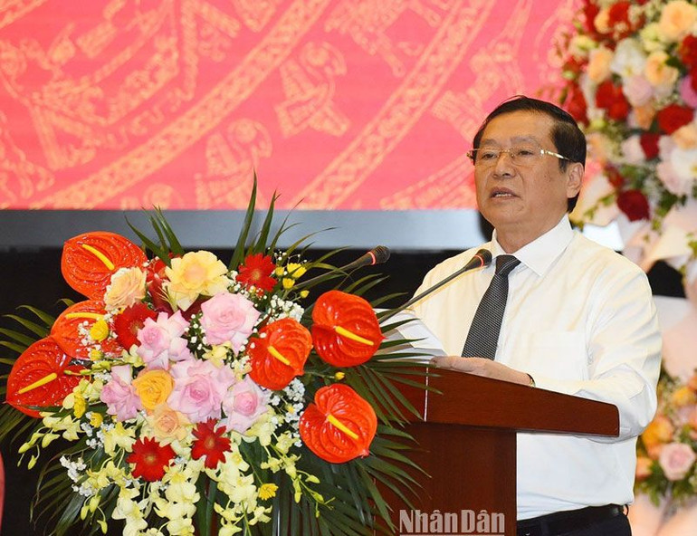 Đồng chí Lại Xuân Môn, Ủy viên Trung ương Đảng, Phó Trưởng Ban Thường trực Ban Tuyên giáo Trung ương, Chủ tịch Hội đồng Khoa học các cơ quan Đảng Trung ương nhiệm kỳ 2021-2026 phát biểu kết luận Hội nghị.