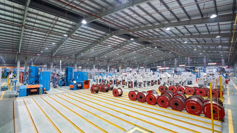 R&D không còn là lựa chọn mà là điều kiện bắt buộc để Việt Nam vươn lên nhóm các quốc gia công nghệ cao. R&D không còn là lựa chọn mà là điều kiện bắt buộc để Việt Nam vươn lên nhóm các quốc gia công nghệ cao.