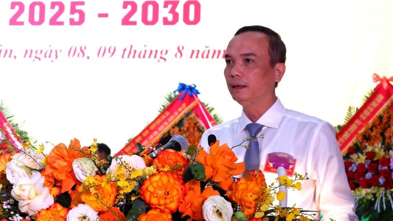 Lãnh đạo xã Thọ Xuân phát biểu tại đại hội. dscf8476.jpg