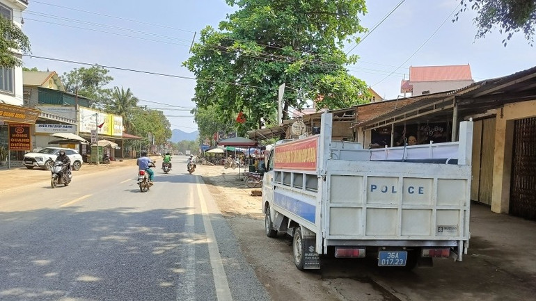 Lực lượng công an thường xuyên có mặt tại các địa bàn trọng điểm. img20250423102534.jpg