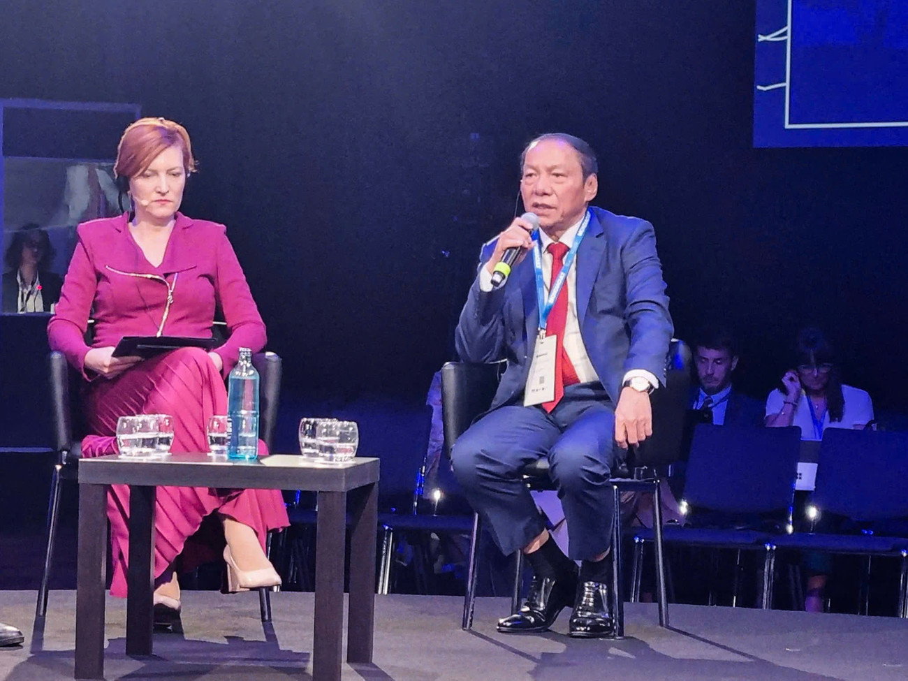 Bộ trưởng Văn hóa, Thể thao và Du lịch Nguyễn Văn Hùng phát biểu tại Hội nghị MONDIACULT 2025. (Ảnh: Bộ Văn hóa, Thể thao và Du lịch)