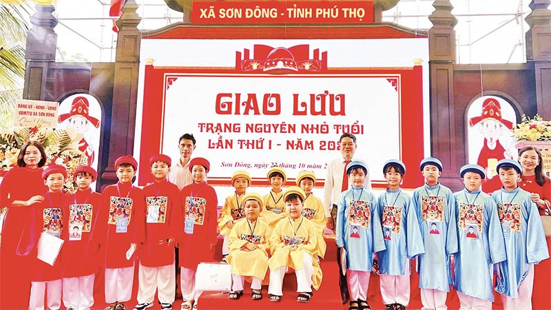 Học sinh tiểu học Sơn Đông tham gia cuộc thi “Trạng nguyên nhỏ tuổi”.