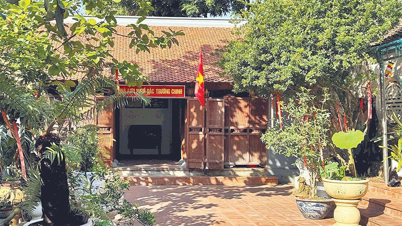 Khu Nhà lưu niệm Bác Trường Chinh trong khuôn viên chùa Đồng Kỵ.