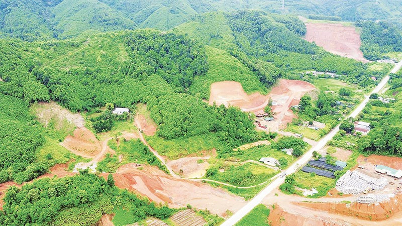 Khu tái định cư Làng Chưng, xã Bảo Thắng đang được triển khai thi công.