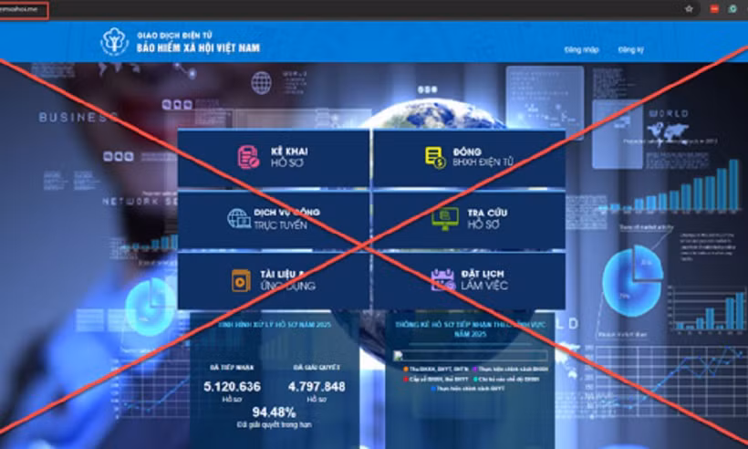 Trang web giả mạo có giao diện tương tự trang chính thức Cổng Dịch vụ công trực tuyến của Bảo hiểm xã hội Việt Nam. (Ảnh: VSS)