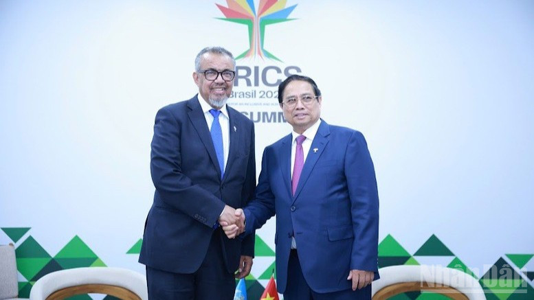 Thủ tướng Phạm Minh Chính tiếp Tổng Giám đốc Tổ chức Y tế Thế giới (WHO) Tedros Adhanom Ghebreyesus. (Ảnh: VGP/Nhật Bắc)
