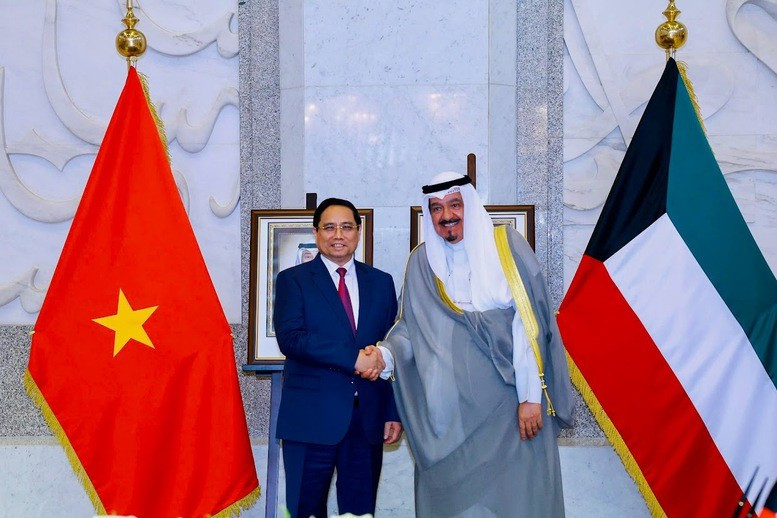 Thủ tướng Chính phủ Phạm Minh Chính và Thủ tướng Nhà nước Kuwait Sheikh Ahmad Al-Abdullah Al-Sabah. (Ảnh: Nhật Bắc/VGP)