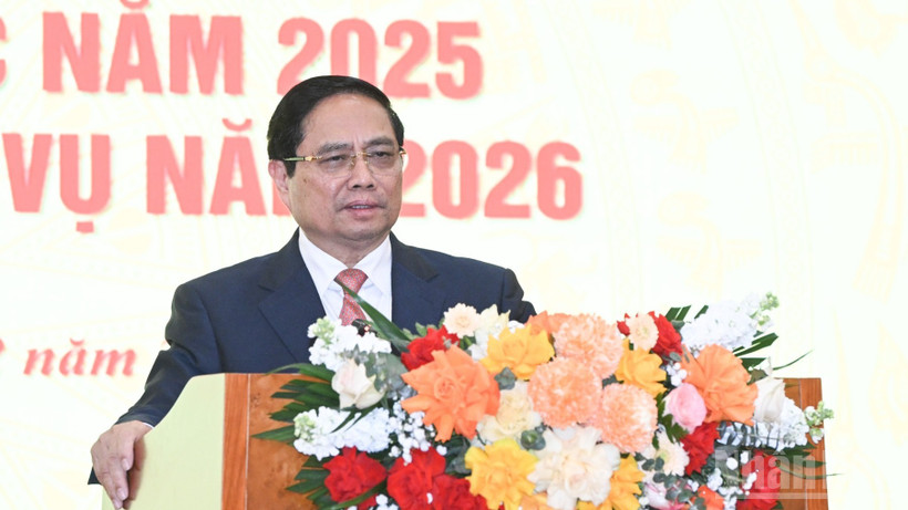 Thủ tướng Chính phủ Phạm Minh Chính phát biểu ý kiến chỉ đạo hội nghị. (Ảnh: Trần Hải)