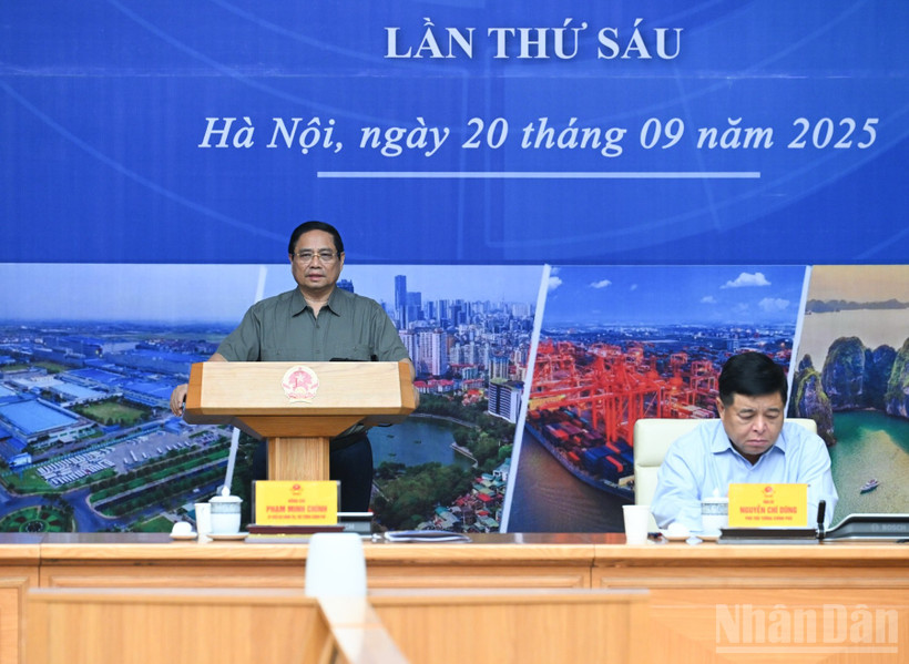 Thủ tướng Chính phủ Phạm Minh Chính chủ trì Hội nghị Hội đồng điều phối vùng đồng bằng sông Hồng lần thứ sáu. (Ảnh: Trần Hải)