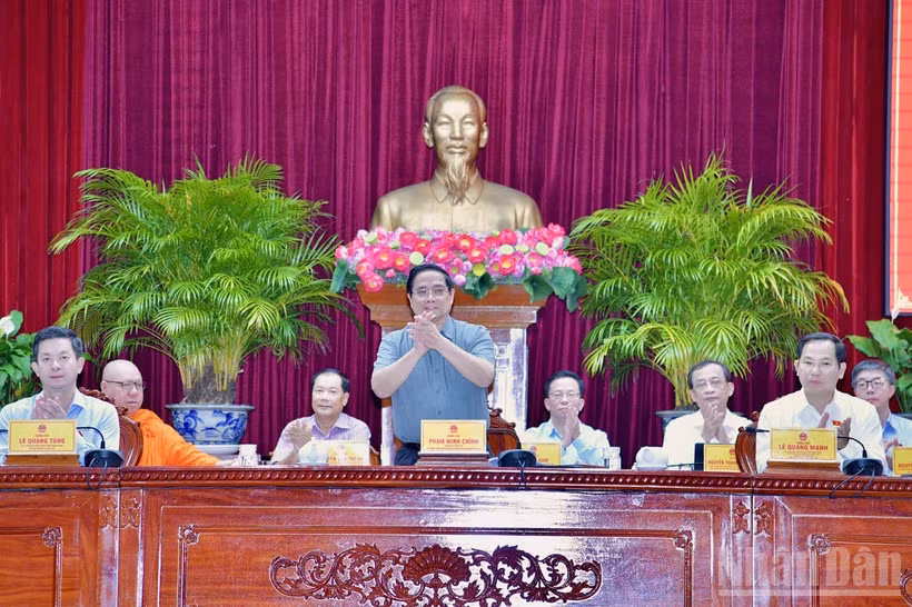 Thủ tướng Chính phủ Phạm Minh Chính chủ trì Hội nghị tiếp xúc cử tri thành phố Cần Thơ sau Kỳ họp thứ 10, Quốc hội khóa XV. (Ảnh THANH GIANG)