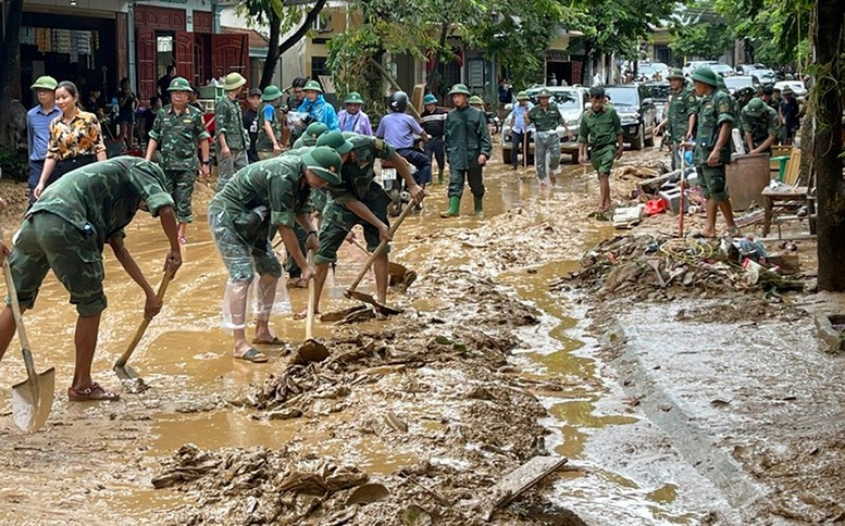 Thủ tướng Chính phủ chỉ đạo tập trung khắc phục hậu quả bão số 3 và mưa lũ. (Ảnh: VGP)