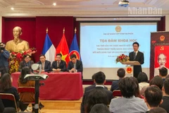 Đại biện lâm thời Phạm Quang Anh đánh giá cao sự gắn kết truyền thống và tinh thần luôn hướng về quê hương của các thế hệ kiều bào và cộng đồng trí thức người Việt tại Pháp.