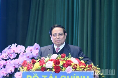 Thủ tướng Chính phủ Phạm Minh Chính phát biểu ý kiến chỉ đạo tại Hội nghị tổng kết công tác năm 2025, triển khai nhiệm vụ năm 2026 của ngành tài chính. (Ảnh: TRẦN HẢI)