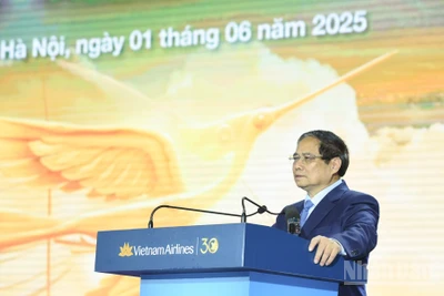 Thủ tướng Phạm Minh Chính phát biểu ý kiến tại lễ kỷ niệm. (Ảnh: TRẦN HẢI)