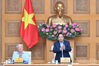 Thủ tướng Chính phủ Phạm Minh Chính chủ trì hội nghị. (Ảnh: Trần Hải). 