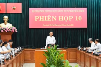 Đồng chí Nguyễn Văn Nên phát biểu kết luận phiên họp. (Ảnh: Trung tâm Báo chí Thành phố Hồ Chí Minh)
