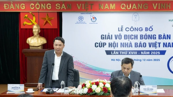 Đồng chí Nguyễn Đức Lợi, Trưởng ban Tổ chức giải tại buổi họp báo. (Ảnh: VŨ PHONG)