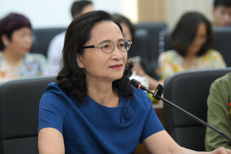 Bà Nguyễn Phương Trung - con gái Đại tướng Nguyễn Quyết, nguyên Bí thư Thành ủy Hà Nội, Ủy viên quân sự trong Ủy ban Khởi nghĩa Hà Nội. (Ảnh: THẾ ĐẠI) td3.jpg