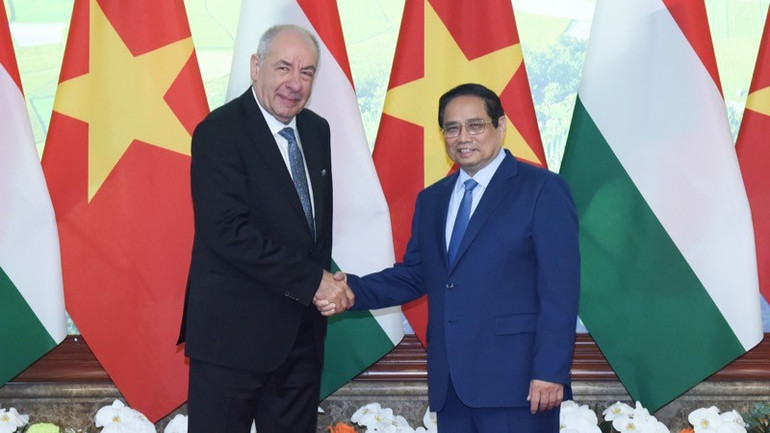 Thủ tướng Chính phủ Phạm Minh Chính hội kiến Tổng thống Hungary Sulyok Tamas nhân chuyến thăm chính thức Việt Nam từ ngày 27 đến 29/5. (Ảnh: Trần Hải) hung1.jpg
