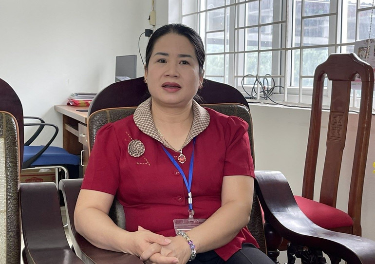 Bà Phạm Thị Thu Hằng, Phó Giám đốc Trung tâm phục vụ hành chính công xã Yên Bình, tỉnh Lào Cai. ha5.jpg
