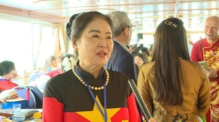 Chủ tịch Hội Liên hiệp Phụ nữ Việt Nam tại Cộng hòa Liên bang Đức Trịnh Thị Mùi. (Ảnh: Hội Liên hiệp Phụ nữ Việt Nam tại Cộng hòa Liên bang Đức) mui-4981.jpg