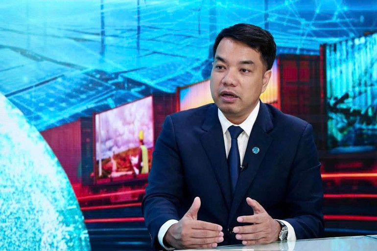 Giáo sư-Tiến sĩ Mạc Quốc Anh, Ủy viên Ủy ban Trung ương Mặt trận Tổ quốc Việt Nam, Phó Chủ tịch kiêm Tổng Thư ký Hiệp hội Doanh nghiệp nhỏ và vừa thành phố Hà Nội. mac-quoc-anh.jpg