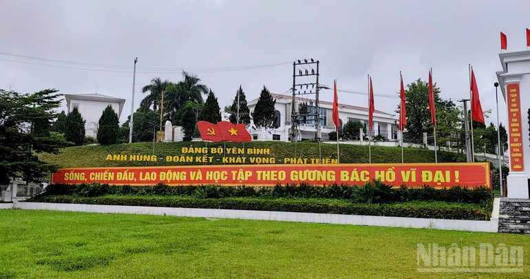Đại hội Đảng bộ xã Yên Bình lần thứ I đã đặt ra mục tiêu tăng trưởng kinh tế hai con số, thu ngân sách đạt 550 tỷ đồng vào năm 2030. ndo_br_yenbinh6.jpg