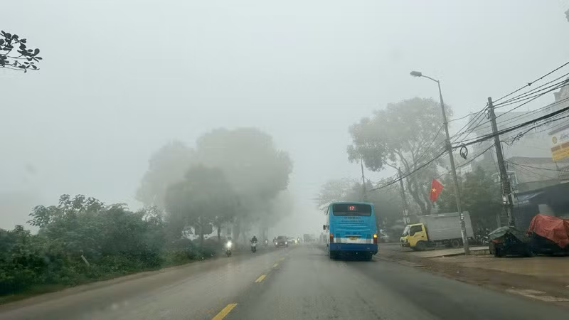 Tình trạng ô nhiễm không khí tiếp tục gia tăng trên địa bàn Thành phố Hà Nội từ đầu tháng 12 đến nay.