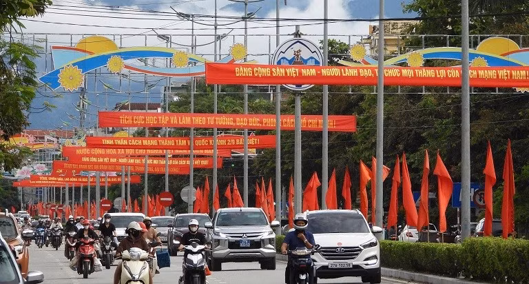 Một góc trung tâm phường Điện Biên Phủ, tỉnh Điện Biên. 