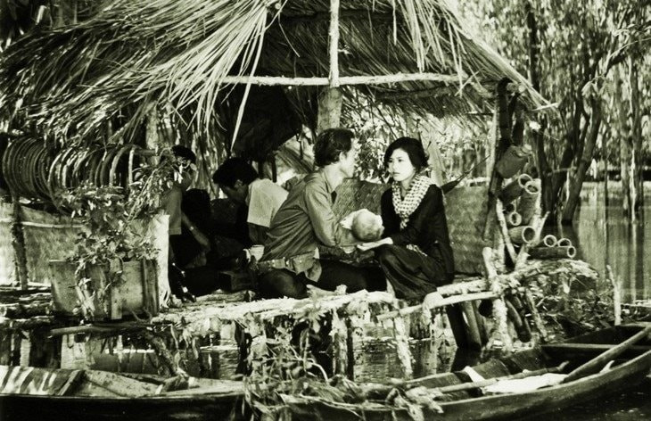 Cảnh trong phim Cánh đồng hoang. (Ảnh Tư liệu)
