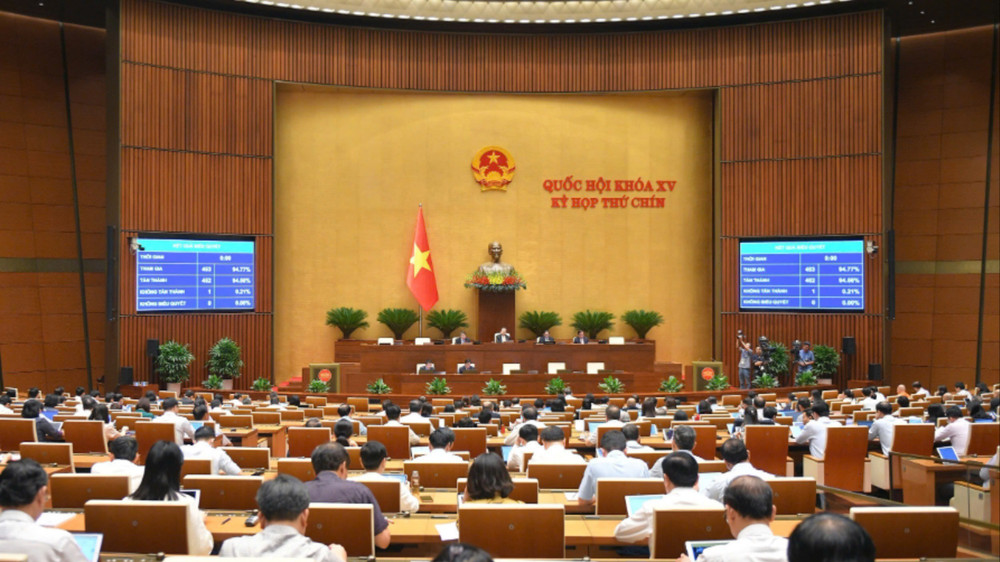 Quang cảnh phiên họp sáng 14/6.