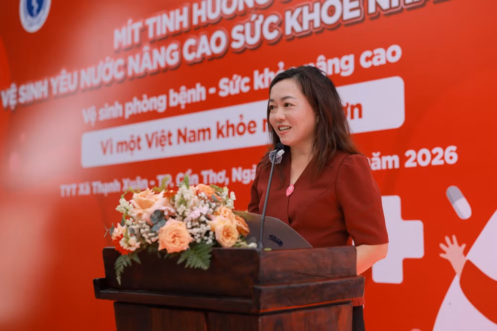 ve-phia-doanh-nghiep-dong-hanh-ba-le-thi-hong-nhi-pho-tong-giam-doc-truyen-thong-doi-ngoai-va-phat-trien-ben-vung-unilever-viet-nam-nhan-manh.jpg