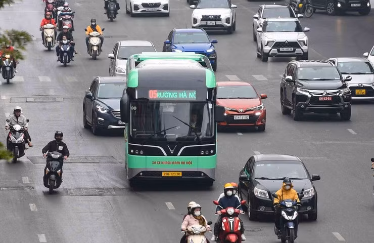 Các đơn vị của Transerco đã phục vụ nhu cầu đi lại của người dân trong dịp nghỉ Tết Dương lịch 2026.