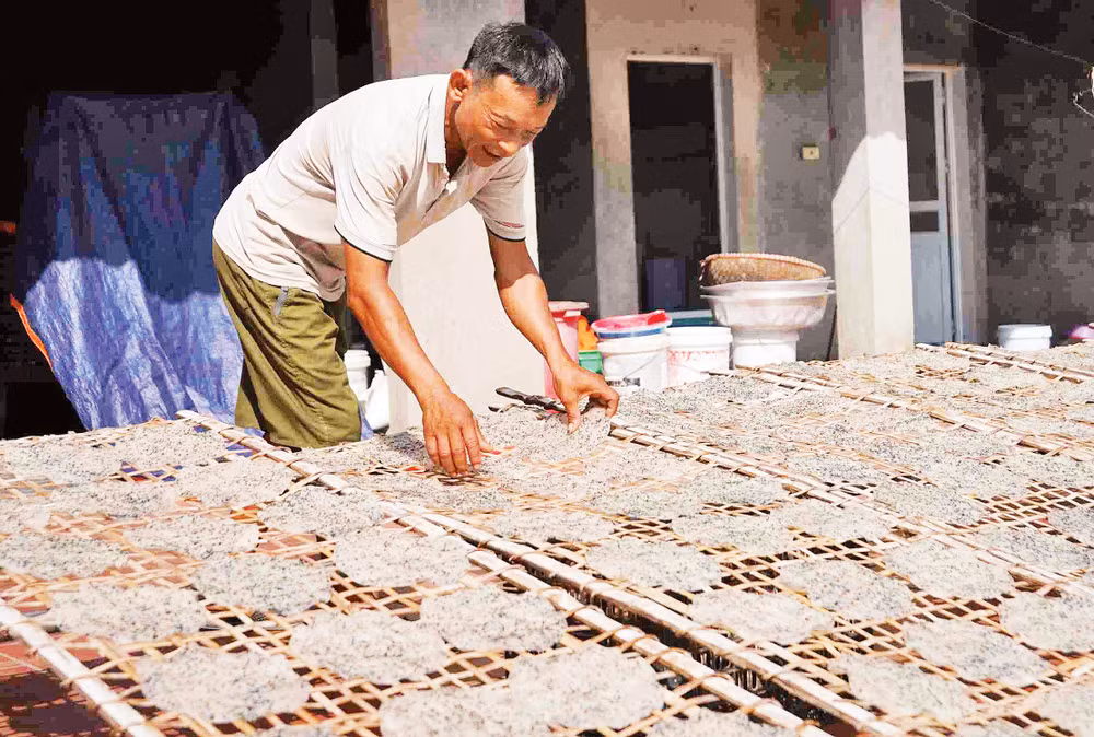 Trải qua nhiều biến động, bánh đa Lạng Côn vẫn giữ được hương vị truyền thống. Ảnh: Mai Dung 