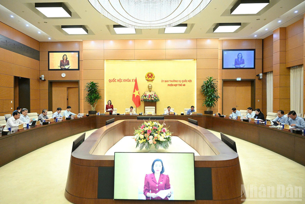Quang cảnh phiên họp. (Ảnh: DUY LINH) ndo_br_z6671321031057-1e781a10109547768efe8f7681f24473.jpg