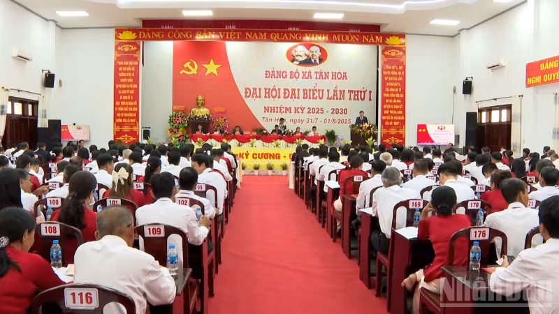 Quang cảnh đại hội Đảng bộ xã Tân Hòa, thành phố Cần Thơ, nhiệm kỳ 2025-2030.