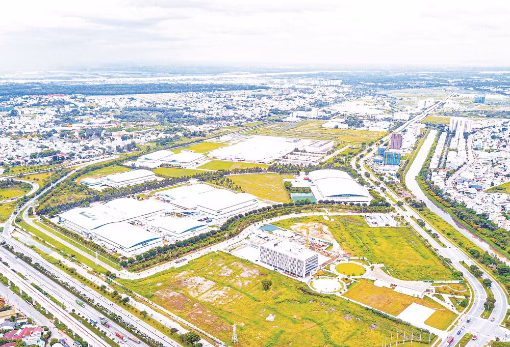 Môi trường đầu tư ổn định, minh bạch được xác định là yếu tố then chốt giúp Thành phố Hồ Chí Minh trở thành “cực hút” dòng vốn FDI chất lượng cao. (Trong ảnh: Saigon Hi-tech Park - Thành phố Hồ Chí Minh. Nguồn: HEPZA)
