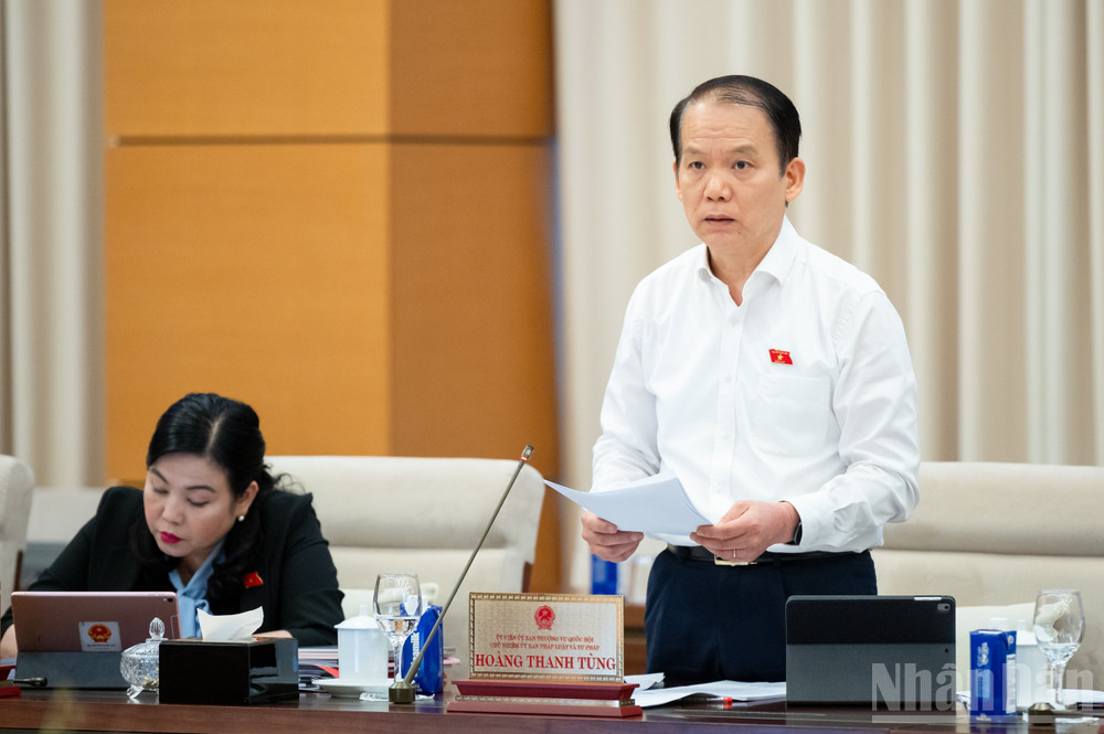 Chủ nhiệm Ủy ban Pháp luật và Tư pháp Hoàng Thanh Tùng. (Ảnh: DUY LINH) ndo_br_z61-3452-chu-nhiem-uy-ban-phap-luat-va-tu-phap-hoang-thanh-tung.jpg