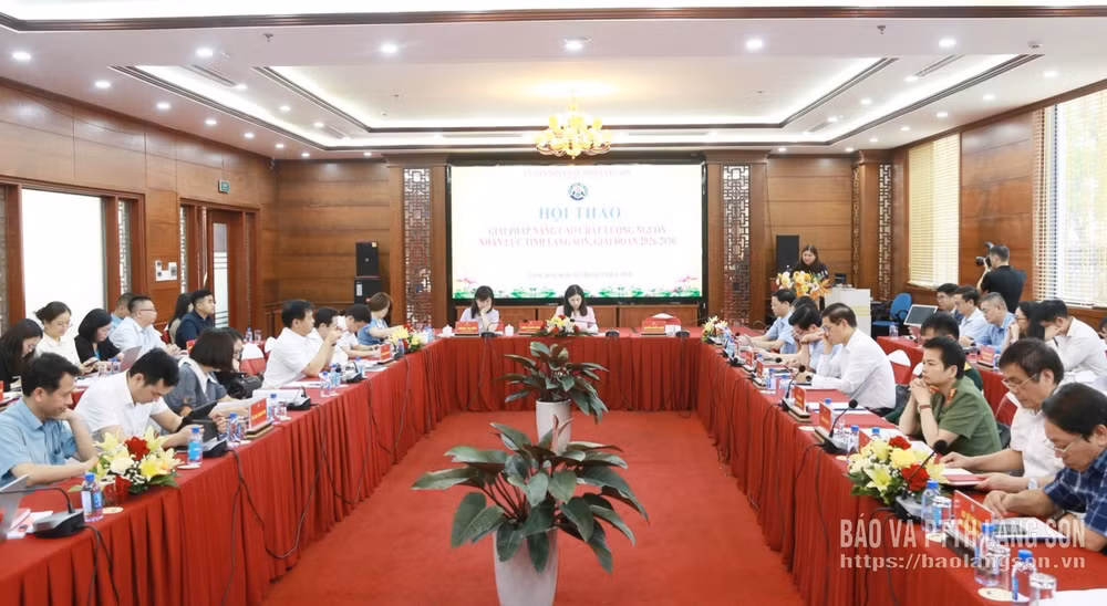 Toàn cảnh hội thảo.