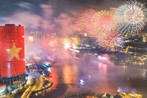 Việt Nam phấn đấu đến năm 2030 là nước đang phát triển, có công nghiệp hiện đại, thu nhập trung bình cao; đến năm 2045, trở thành nước phát triển thu nhập cao. (Ảnh: THÀNH ĐẠT)