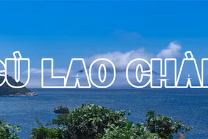 Một góc tuyệt đẹp của đảo ngọc Cù Lao Chàm vào ngày nhiều mây.