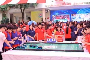 Tại Ngày hội STEM và Robotic 2026, các em học sinh có cơ hội trải nghiệm khoa học, vận dụng kiến thức vào thực tiễn. 