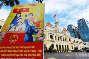 Thành phố Hồ Chí Minh được trang hoàng rực rỡ cờ Tổ quốc, băng-rôn, pa-nô, áp-phích tuyên truyền chào mừng cuộc bầu cử đại biểu Quốc hội khóa XVI và đại biểu Hội đồng nhân dân các cấp nhiệm kỳ 2026-2031.