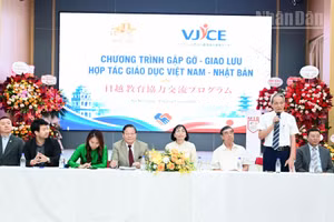 Chương trình gặp gỡ-giao lưu “Hợp tác giáo dục Việt Nam-Nhật Bản" diễn ra tại Hà Nội ngày 18/7. (Ảnh: TUẤN ANH)