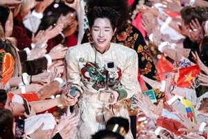 Đức Phúc hạnh phúc trong cuộc thi Intervision 2025 tổ chức tại Nga. (Ảnh Nhân vật cung cấp)