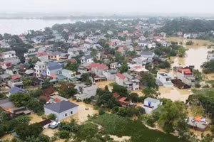 Cảnh lụt lội tại phường Hàm Rồng, tỉnh Thanh Hoá.