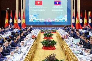 Quang cảnh Kỳ họp lần thứ 48 Ủy ban liên Chính phủ về hợp tác song phương Việt Nam-Lào. (Ảnh: VGP/Nhật Bắc)