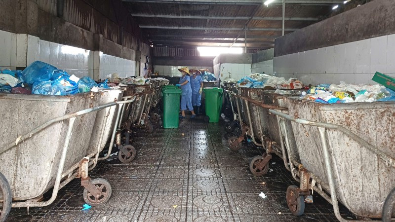 Khu lưu trữ chất thải y tế tại một bệnh viện.